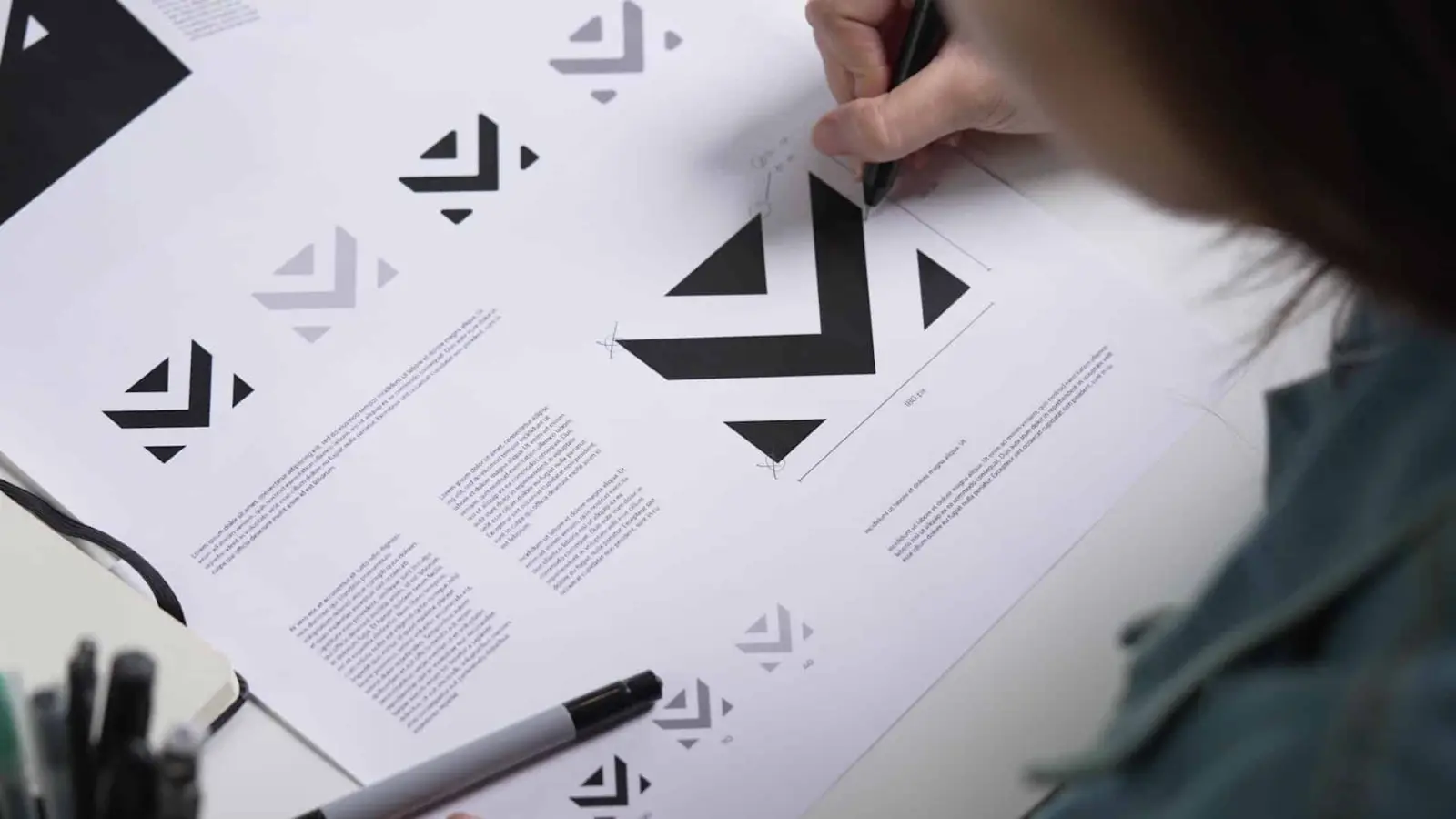 Studio graphique · réalisation Pantome